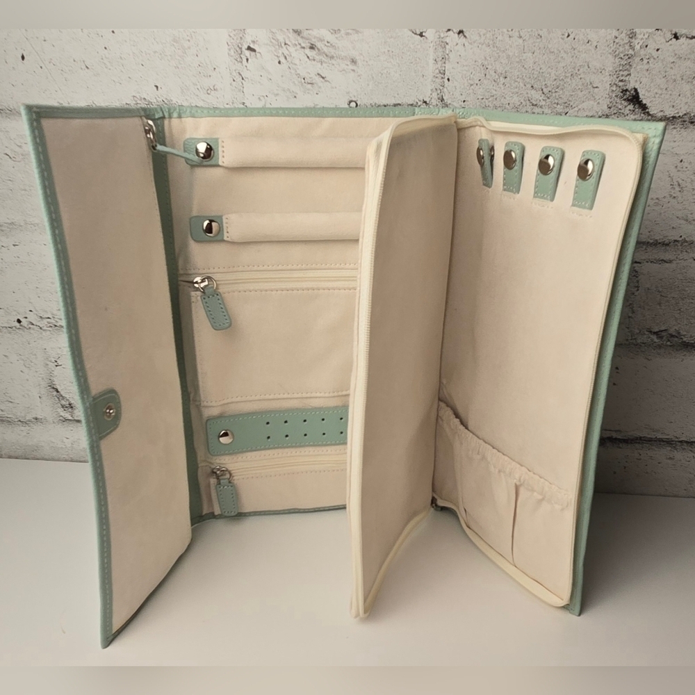 Mint Green Travel Jewelry Organizer Clutch Case with Zipper & Snap Closures - Picture 10 of 10